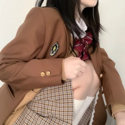 蓝色眼影